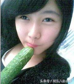 河南信阳美女吃瓜,瓜果飘香中的美味时光 第1张 河南信阳美女吃瓜,瓜果飘香中的美味时光 第1张